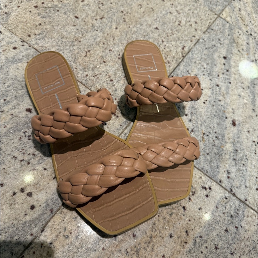 Dolce Vita V-Indy Sandals Shoes Flip Flops Slides Cafe Stella